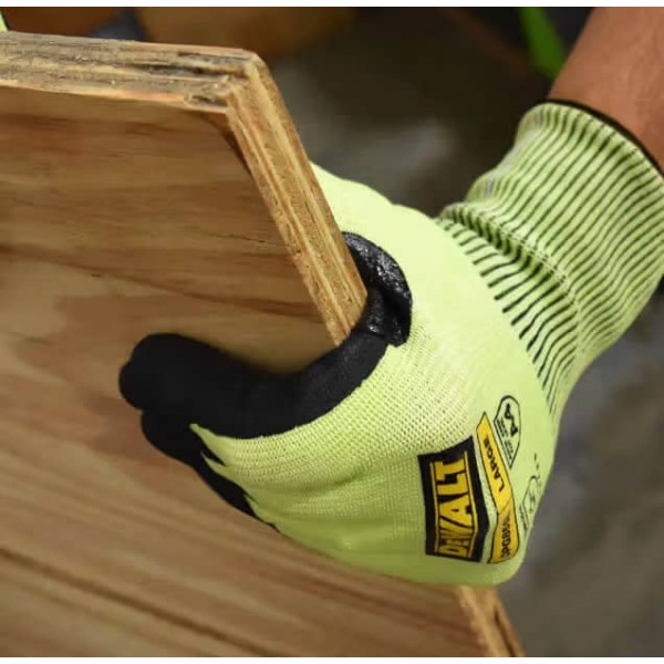 Перчатки рабочие с нитриловым покрытием DeWALT DPG855L