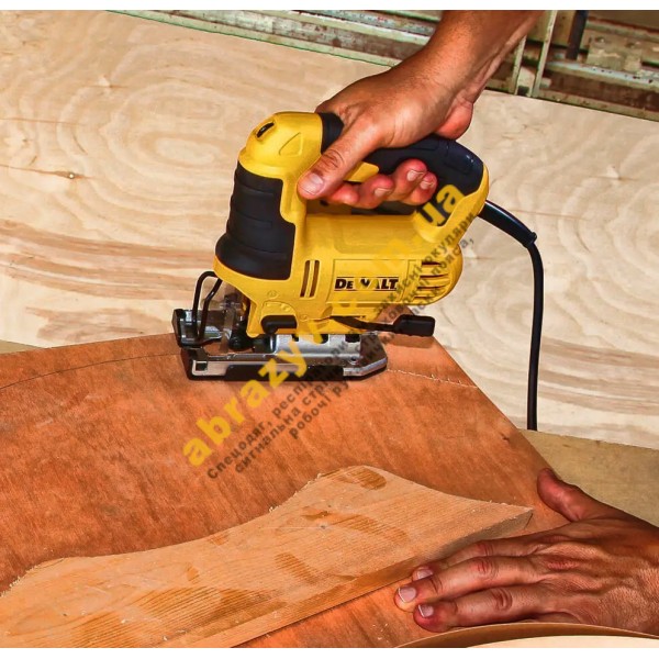 Пила лобзиковая (Электролобзик) DeWALT DWE349