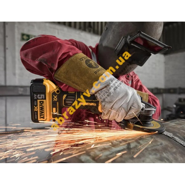Угловая шлифмашина (болгарка) DeWALT DCG405P3 аккумуляторная