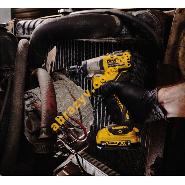 Гайковерт ударный DeWALT DCF902D2 аккумуляторный