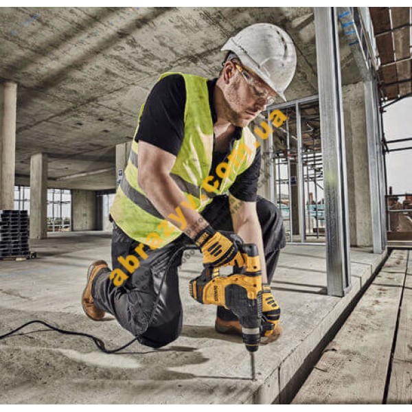 Перфоратор сетевой SDS-Plus DeWALT D25333K