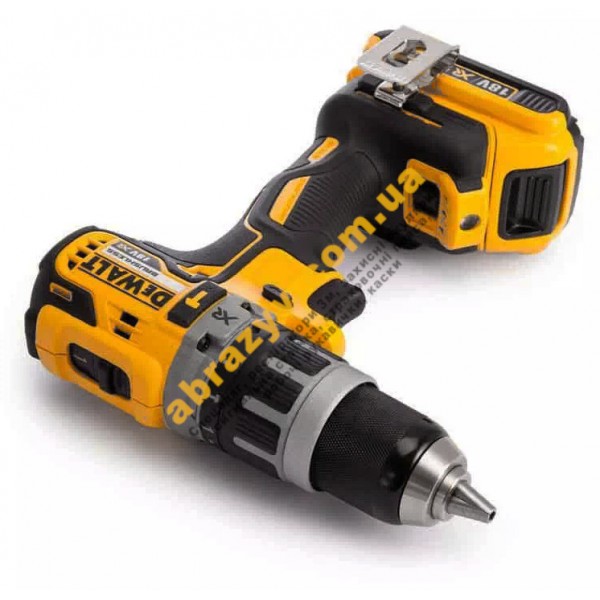 Аккумуляторная дрель-шуруповерт DeWALT DCD796D2