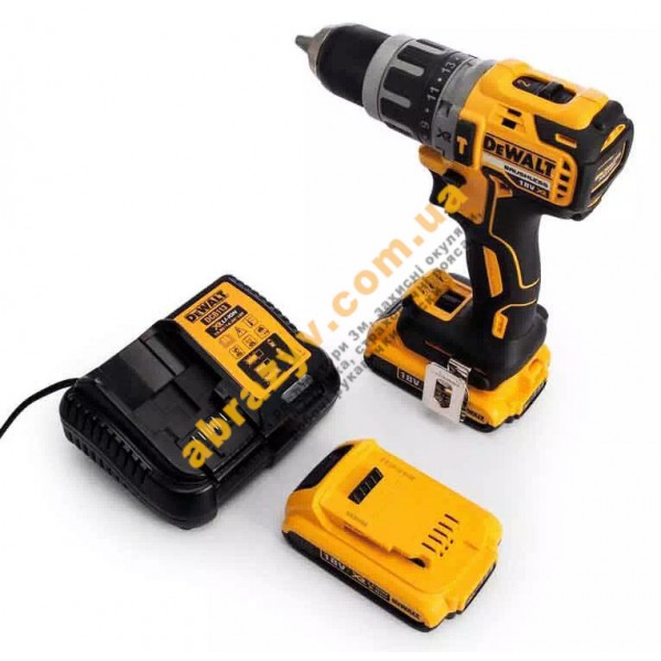 Аккумуляторная дрель-шуруповерт DeWALT DCD796D2