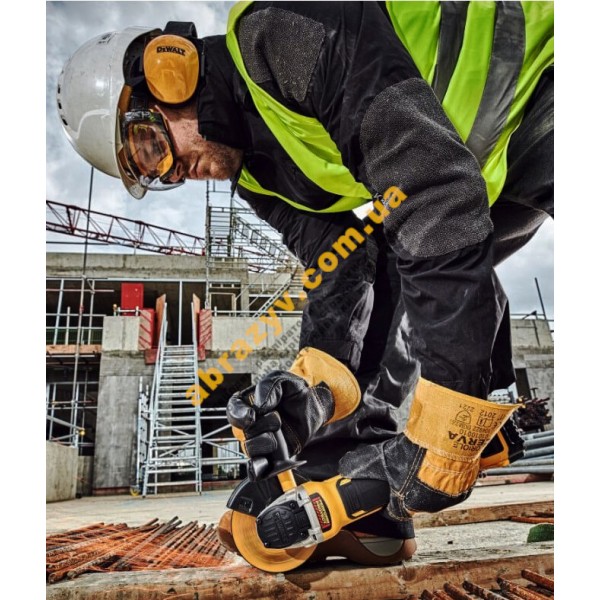 Набор из двух инструментов бесщеточных DeWALT DCK2080P2T